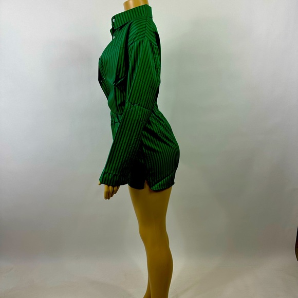 Matching Set - Picture 2 of 3